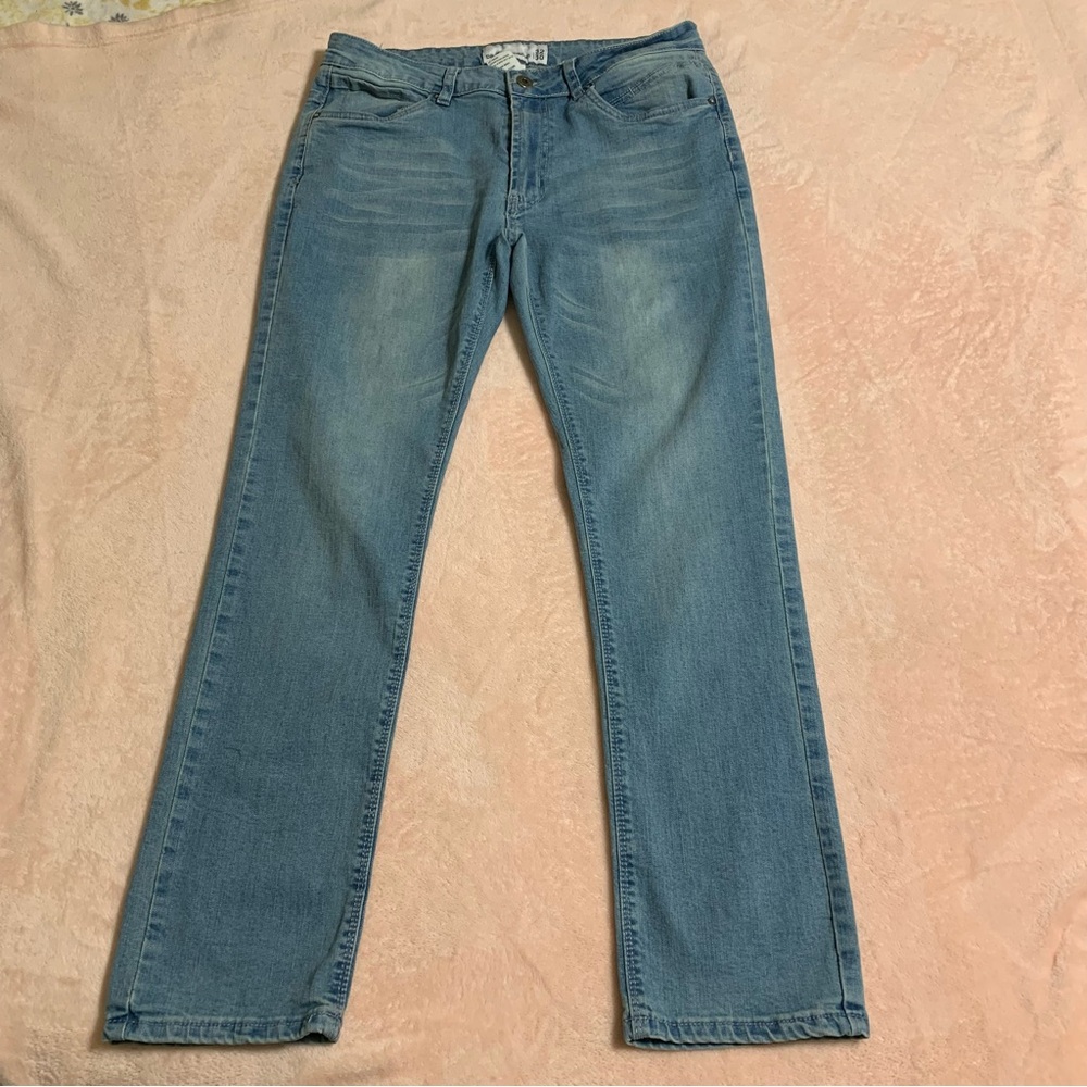 Paper Denim & Cloth Woman’s Straight Leg Stretch Mid‎ Rise Jeans. Size 32